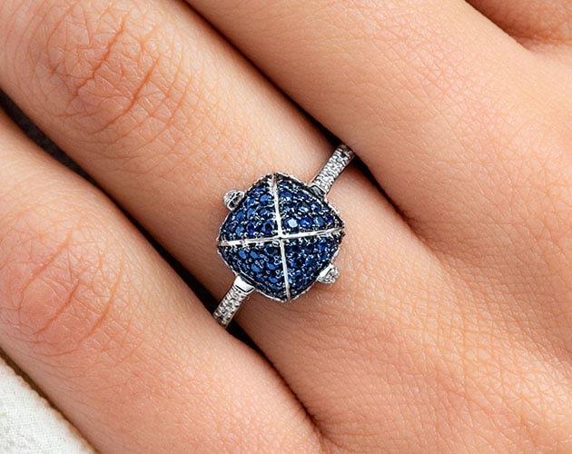 18K White Gold Sapphire Pavā Sugarloaf Ring.jpg