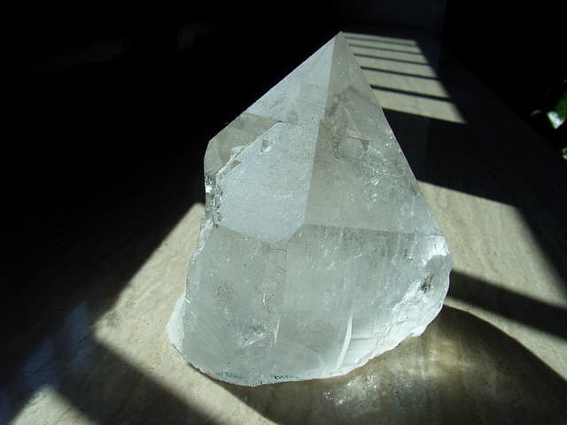quartz - uncommon elements uncommon gemstones