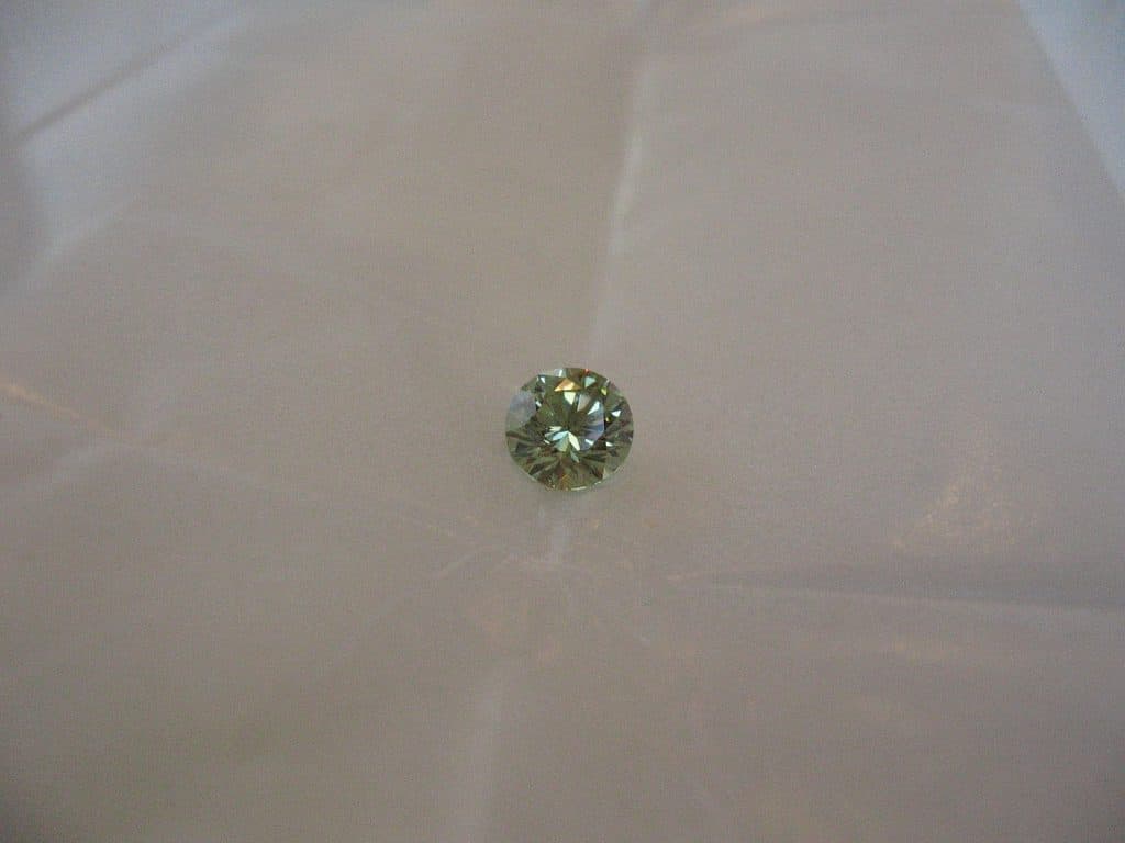 gemstone magnetism - peridot