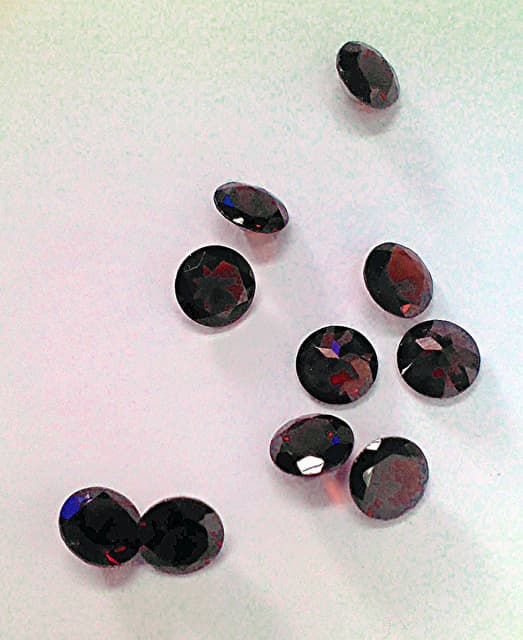 Garnets - Brazil