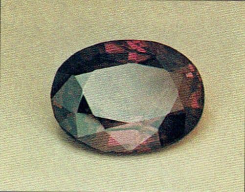 alexandrite - incandescent - gem species and varieties