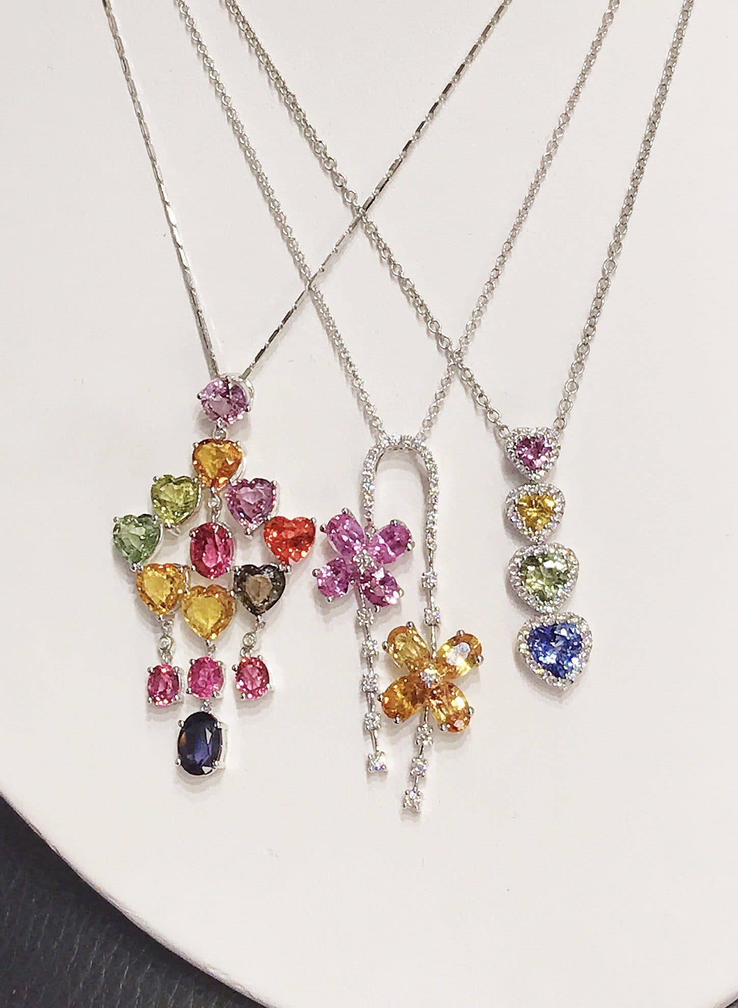 sapphire buying - colored sapphire pendants