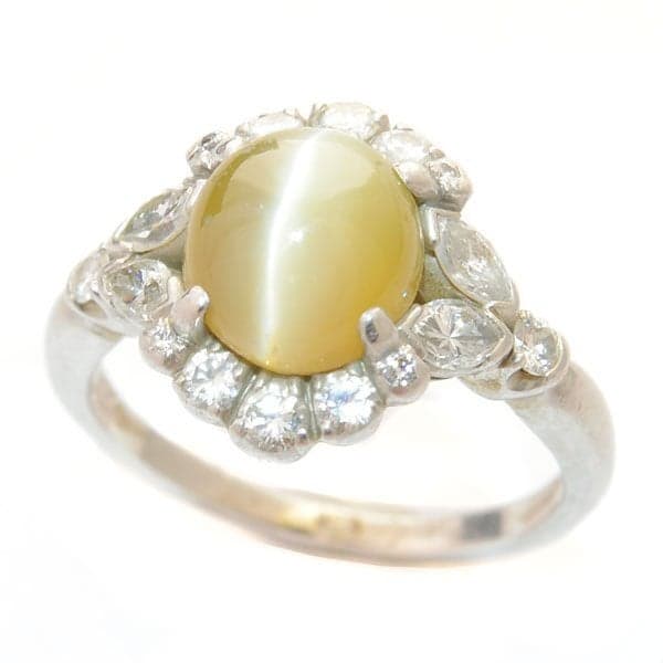 cat's eye chrysoberyl and diamond ring