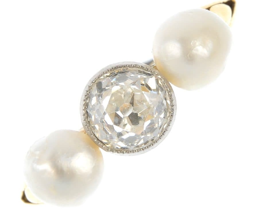 Diamond ring and saltwater pearls 1