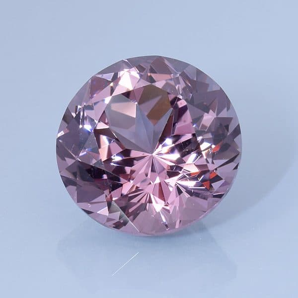 Grading Gemstones and Diamonds International Gem Society