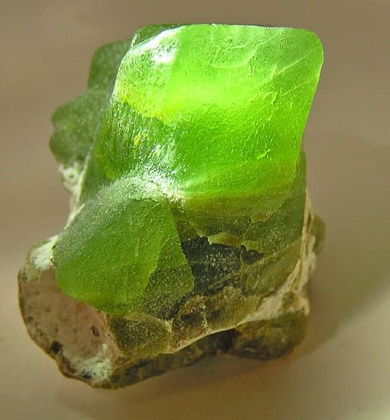 peridot gem buying - Pakistan