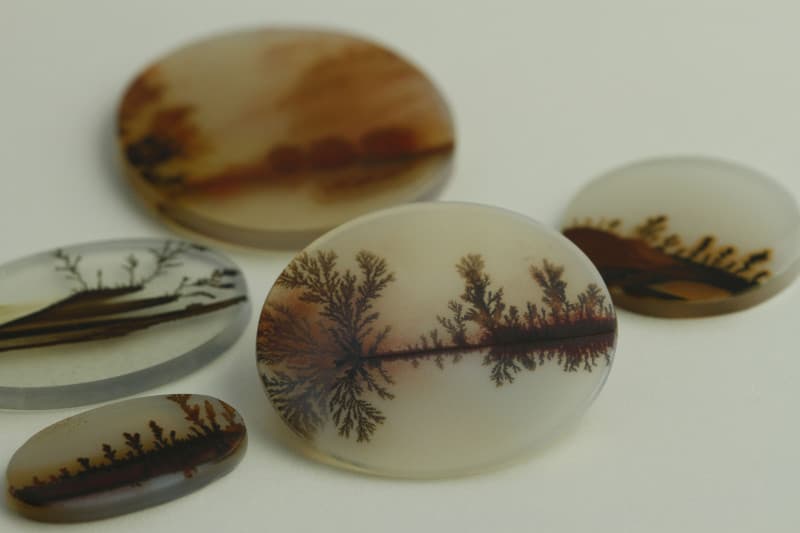 agate buying - dendritic agate pieces