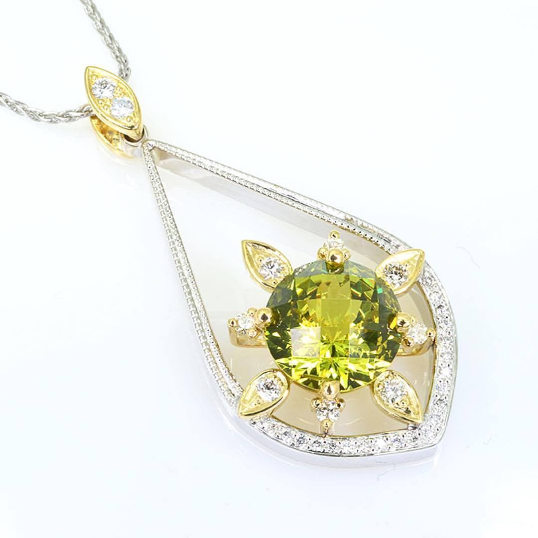 garnet buying - yellow Mali pendant