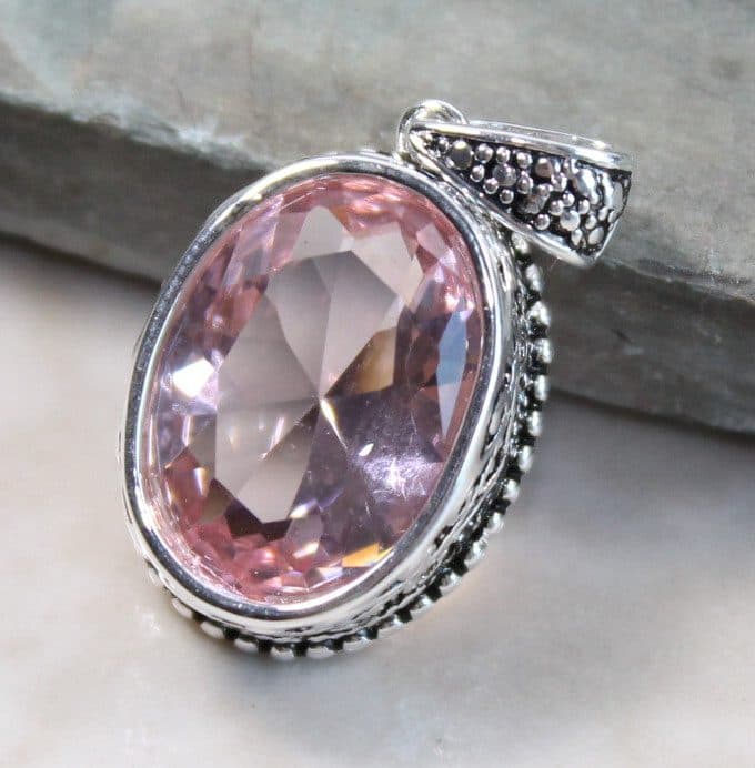 kunzite buying - pendant