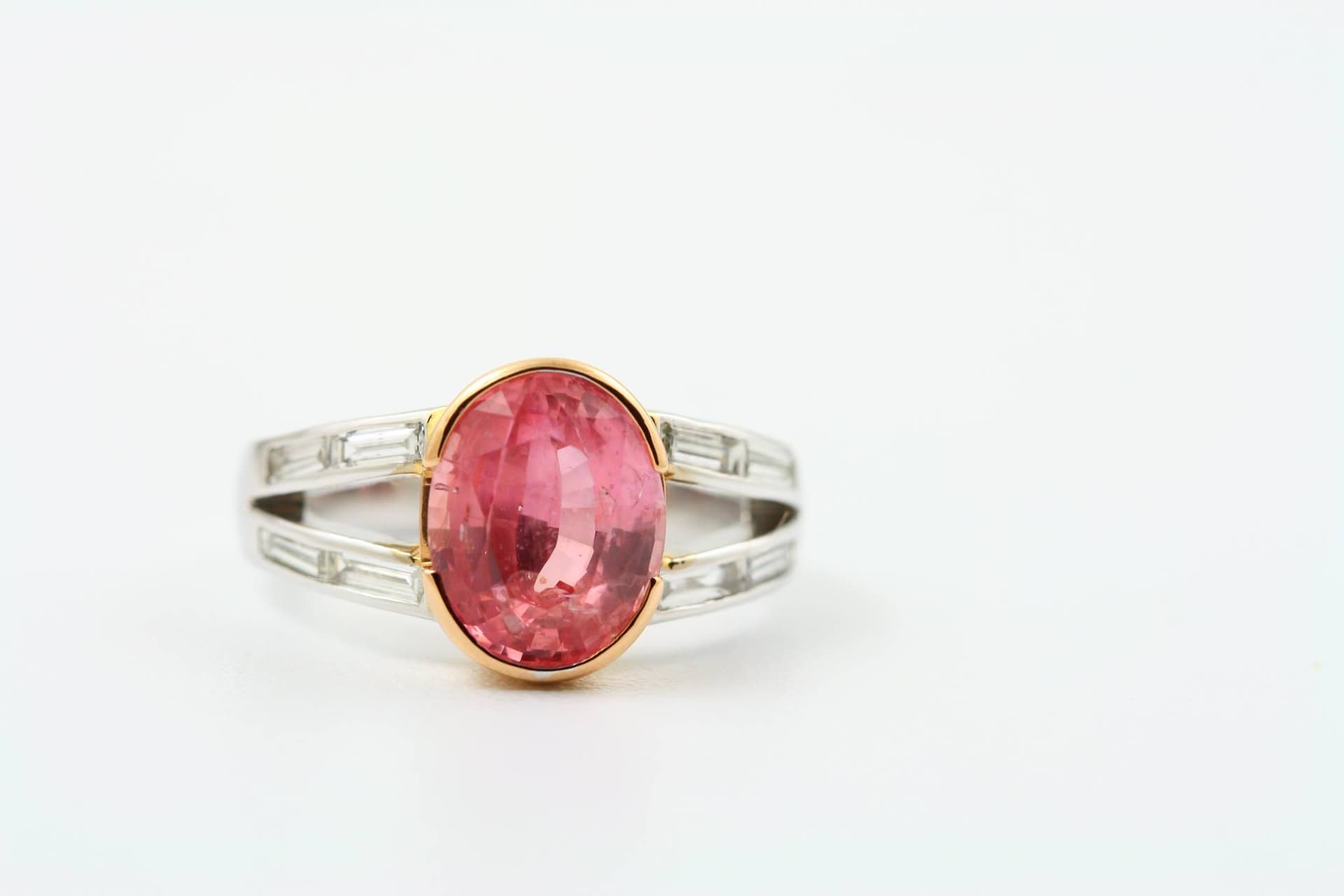 padparadscha sapphire buying guide -