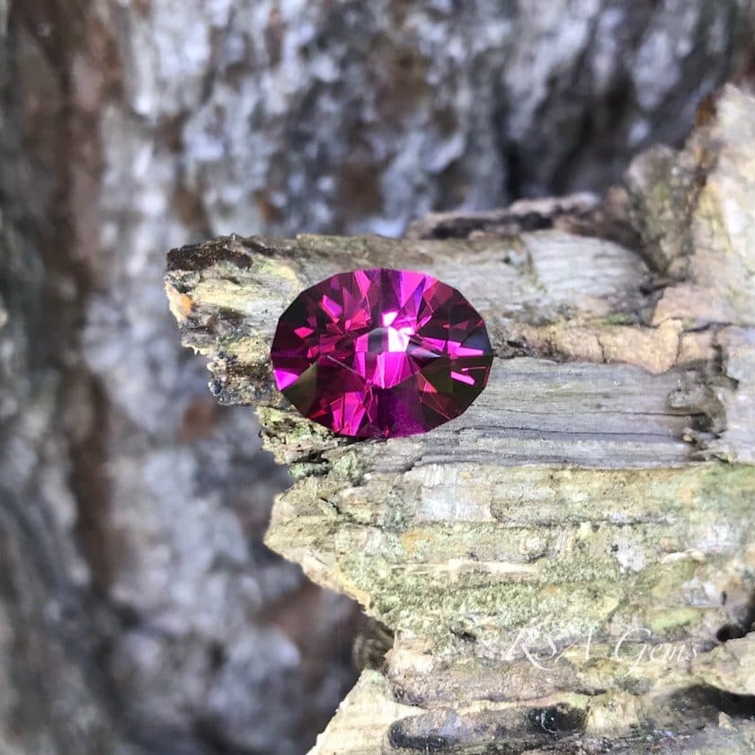 "Diamondback" gem design, umbalite garnet