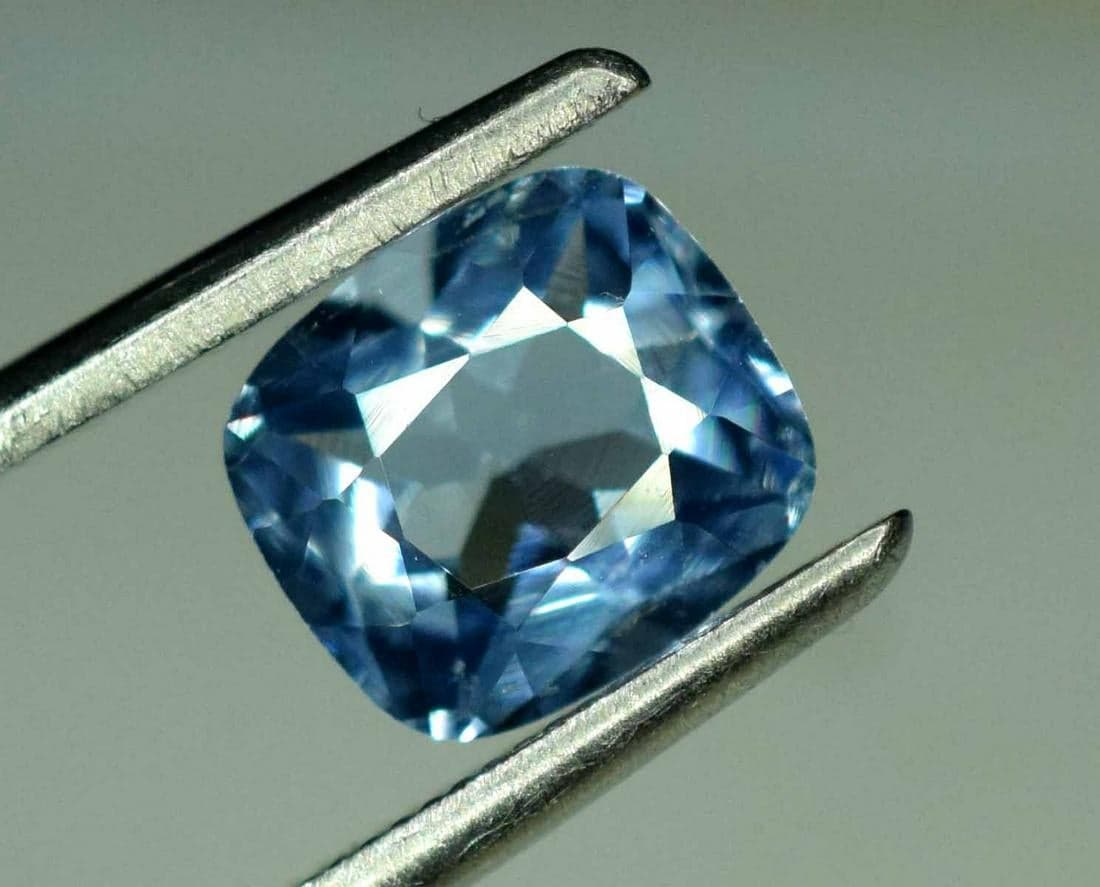 Santa Maria aquamarine