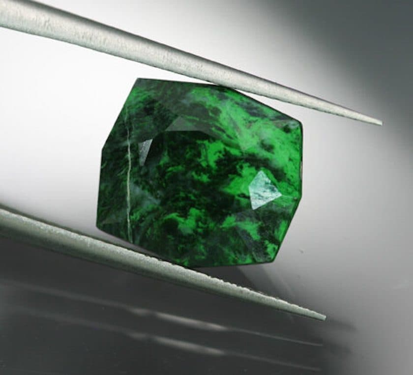 cushion-cut maw sit sit