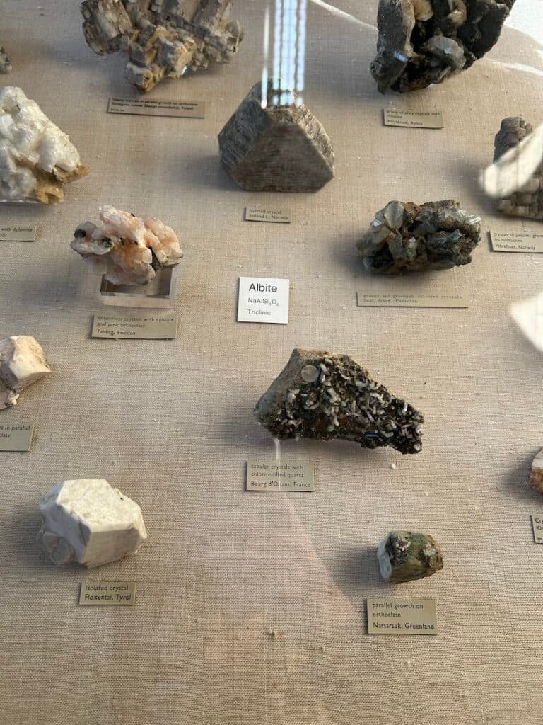albite crystals