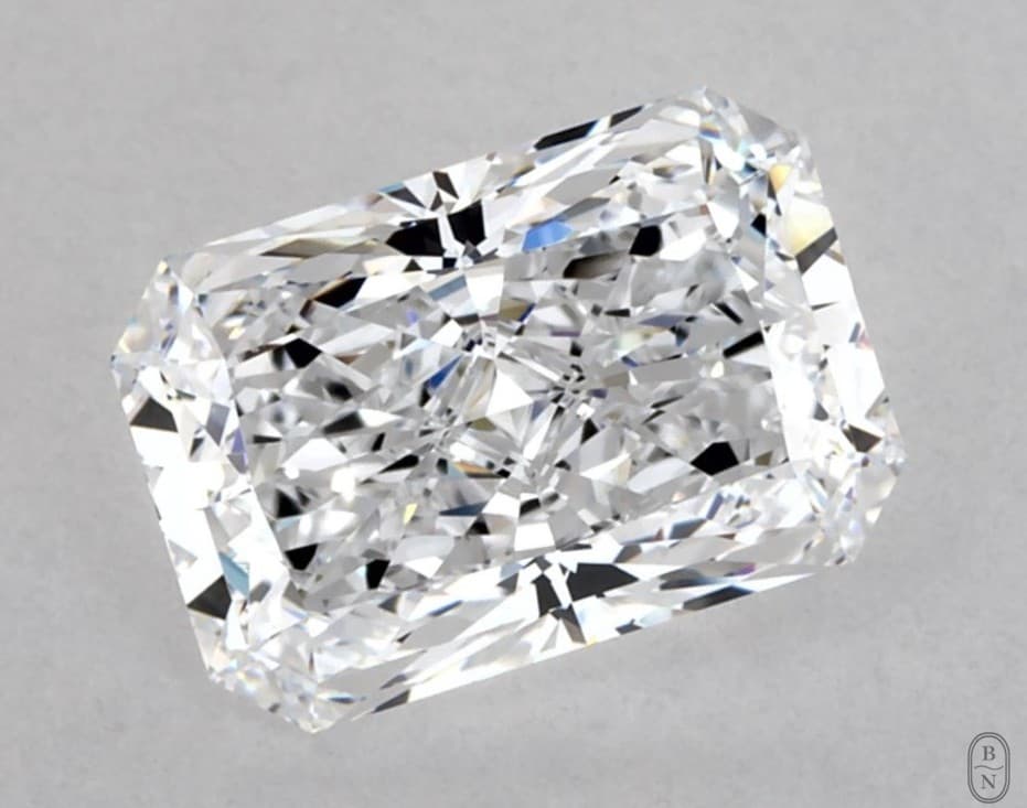 The Best Settings for a Radiant Cut Diamond Ring