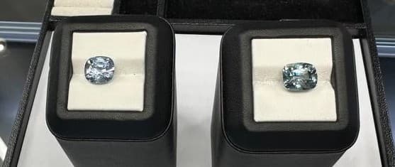 Two unheated Burmese sapphires 3090 Gems.