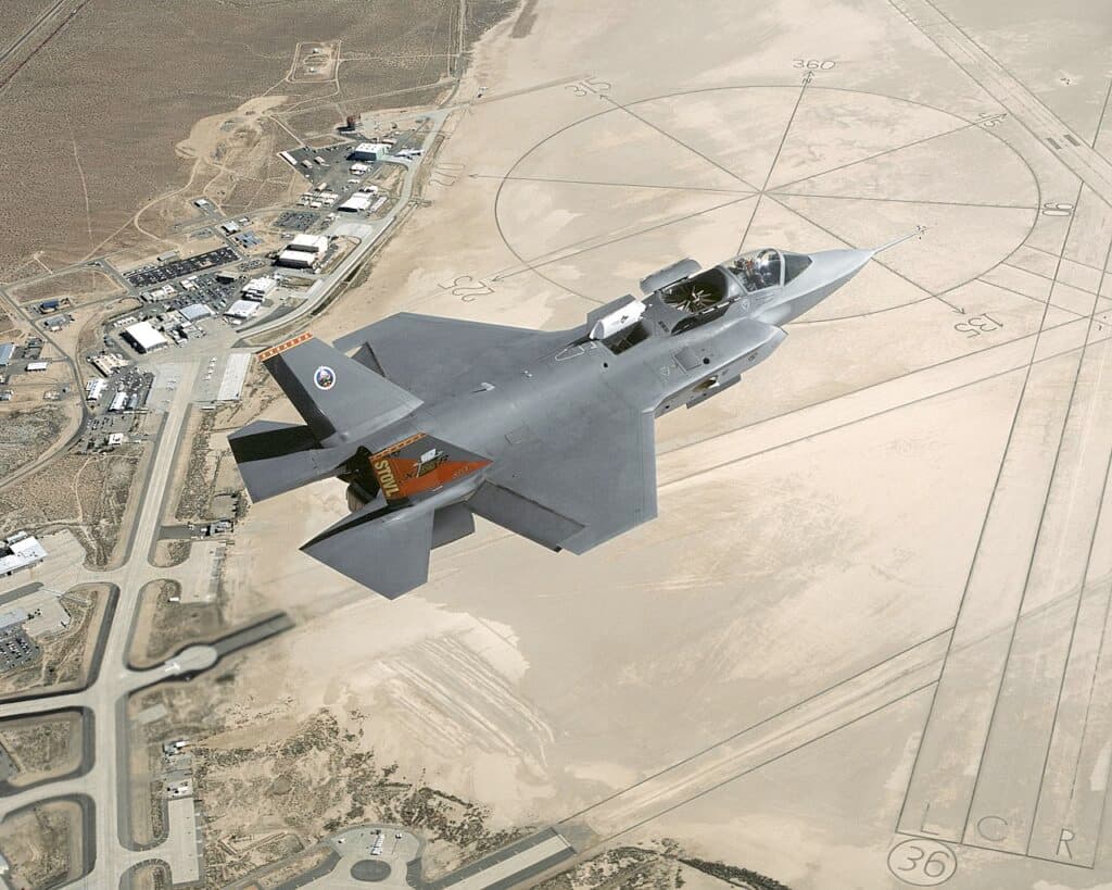 photo of F35 aircraft