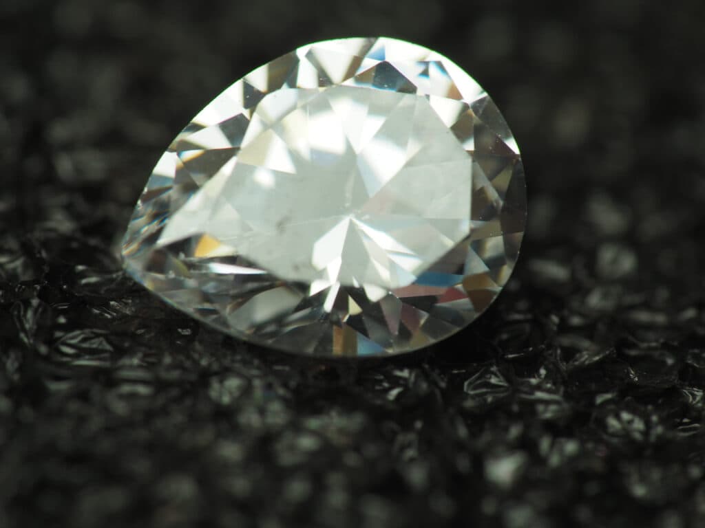 Pear-cut diamond