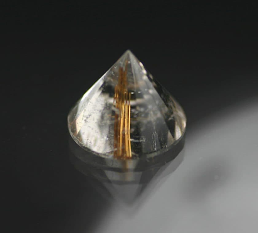 quartz with rutile - side view