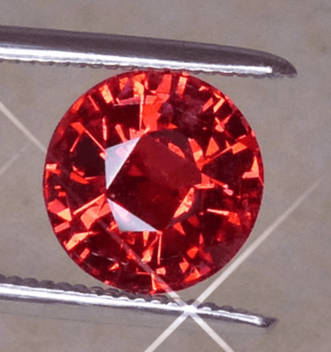 Salmon Orange Spinel, Mahenge - Spinel Buying Guide