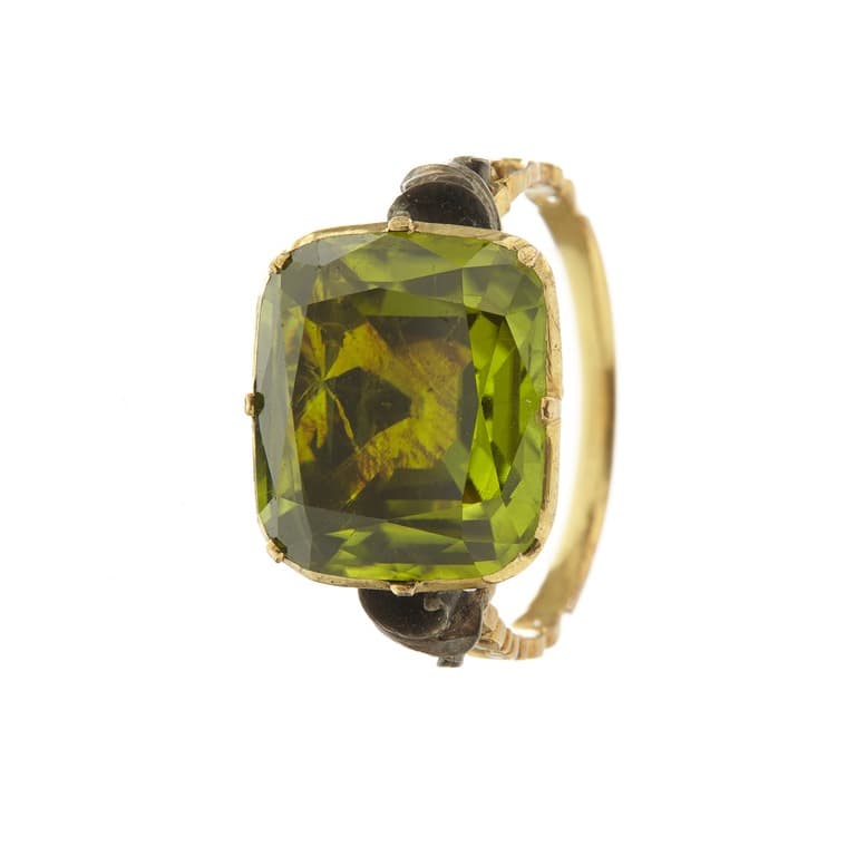 peridot buying guide - fuzziness
