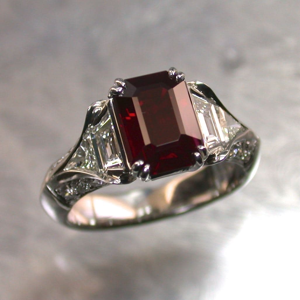 ten gemstones rarer than diamond - burma ruby ring