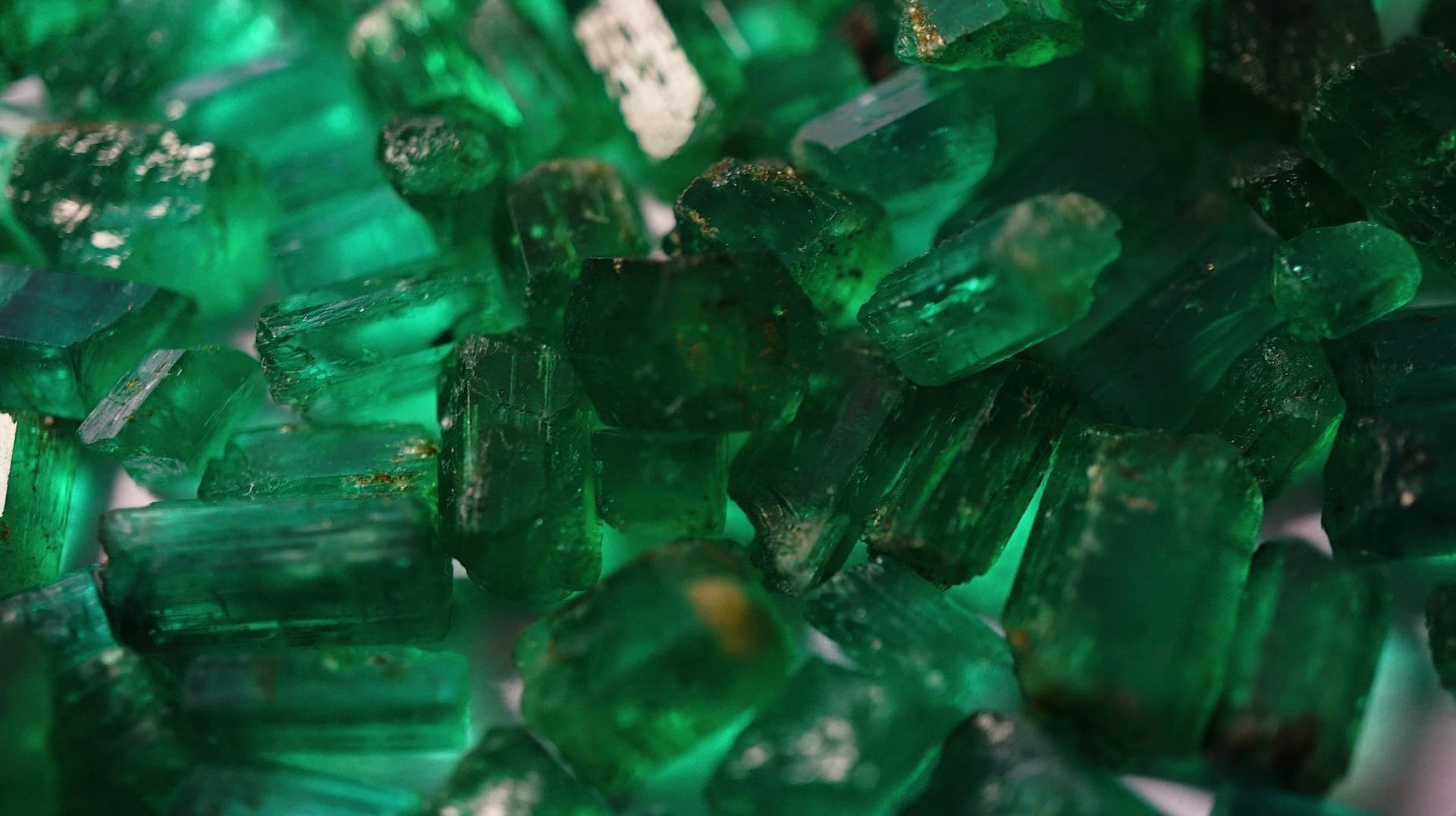 rough emeralds afghanistan