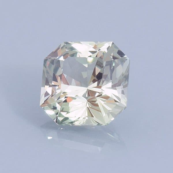 Finished version of Barion Square Cut Sapphire