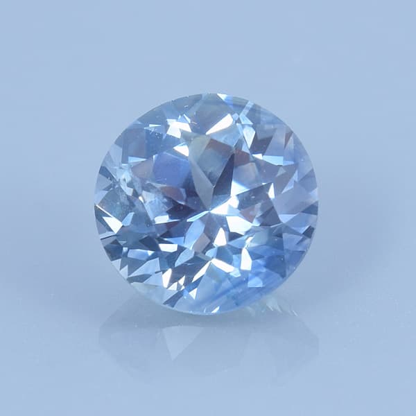 Finished version of Custom Round Brilliant Cut Sapphire