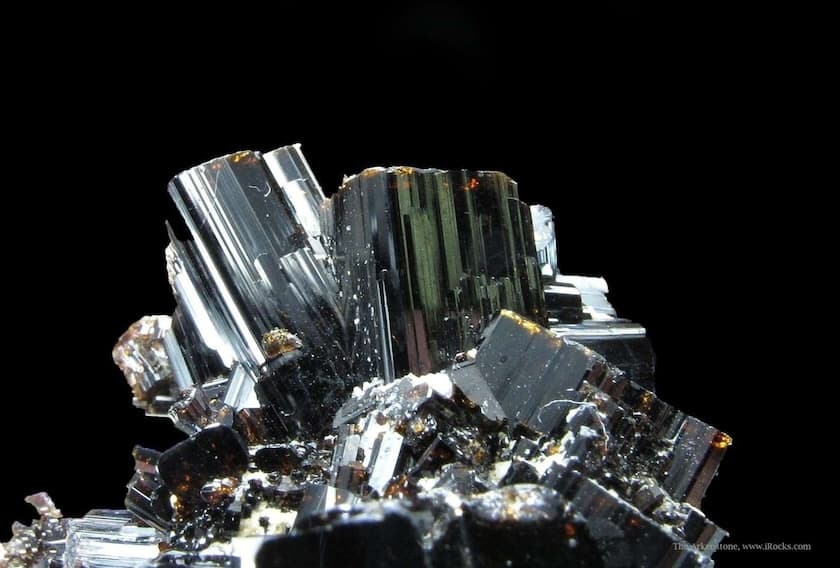 vesuvianite - Pakistan - silicates