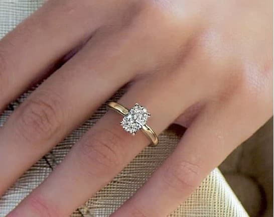 Buying Guide: Engagement Rings under $2,500