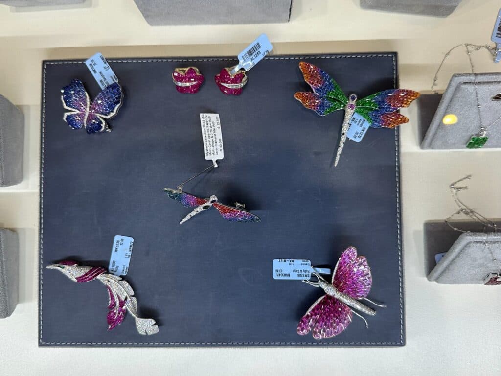 natural diamonds matched with Pidgeon Blood rubies