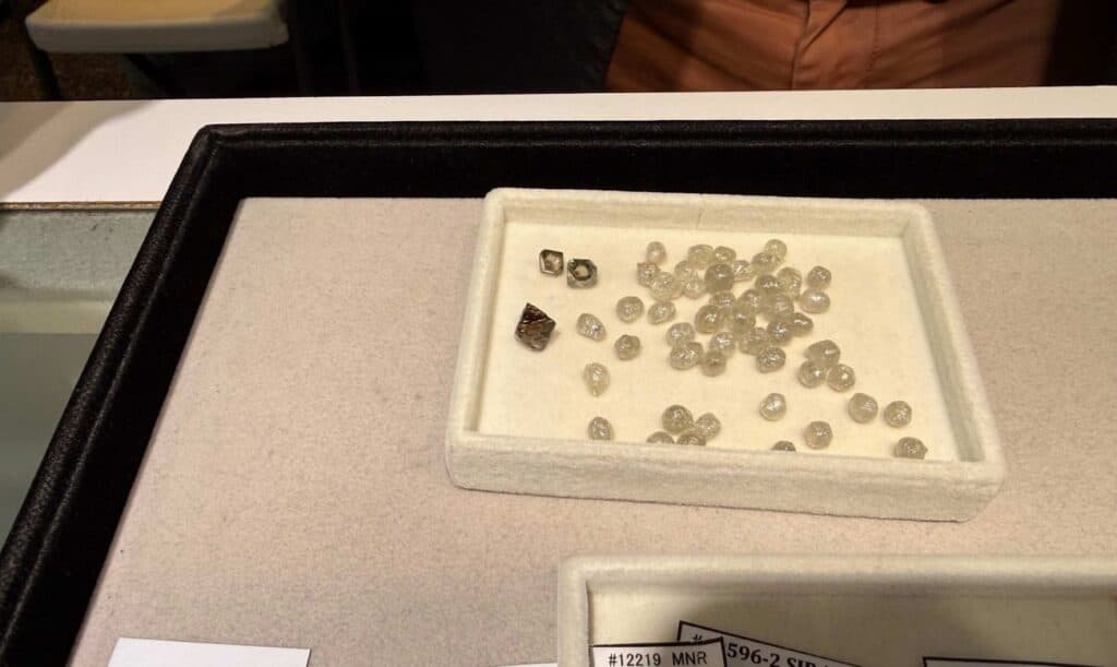 ordinary rough diamonds