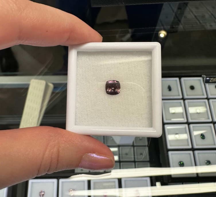 pink purple sapphire