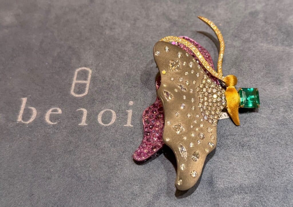 benoi titanium gemstone butterfly