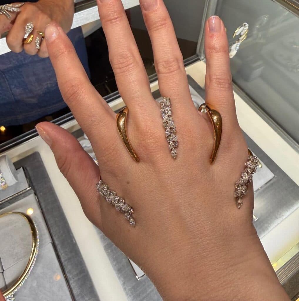 yeprem claw gold diamond jewelry