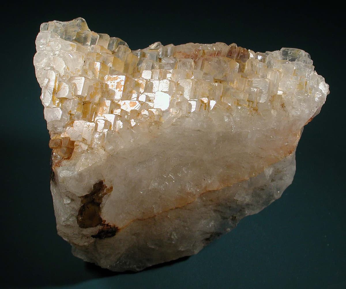 Cryolite Icon Cryolite Photos & Images - Gem Gallery | International Gem Society