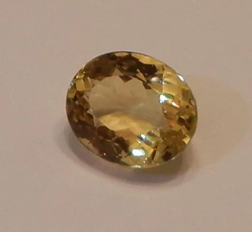 oval-cut golden beryl