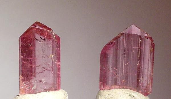 how does pink topaz form