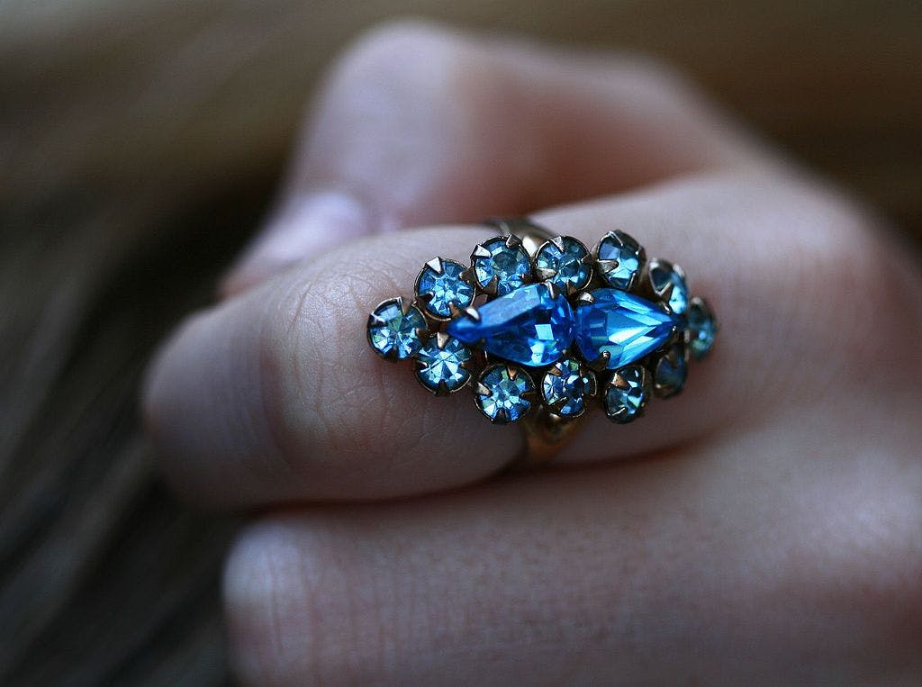 rhinestone ring - glass gemstones