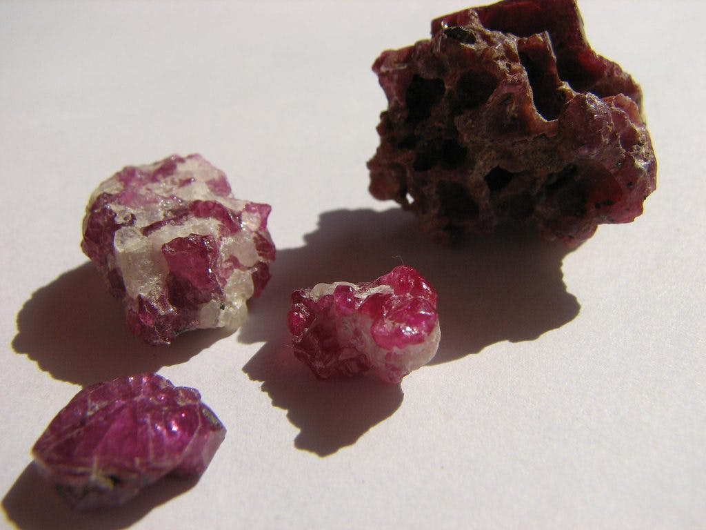 Tanzanian rubies - a world of crystals