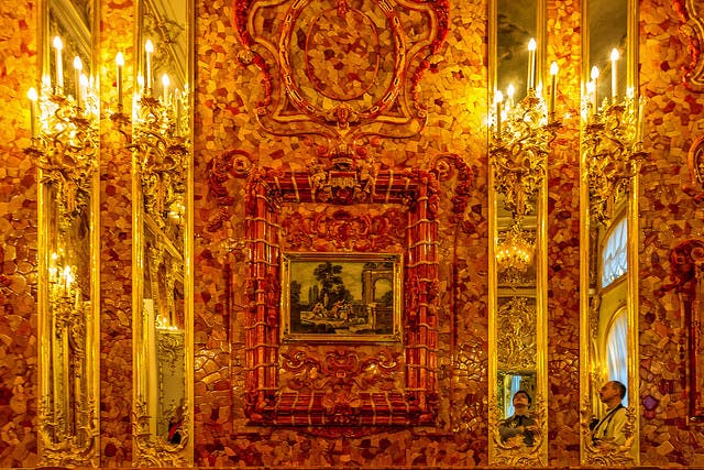 Amber Room reconstruction - St. Petersburg