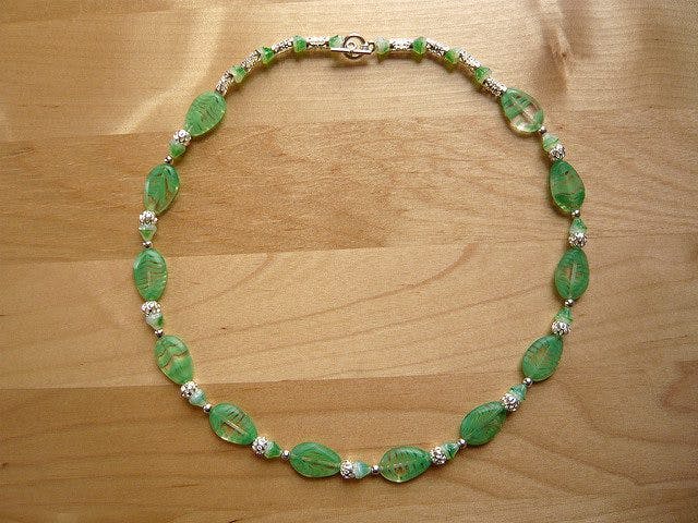 bead and necklace size charts - glass, silver, and nylon
