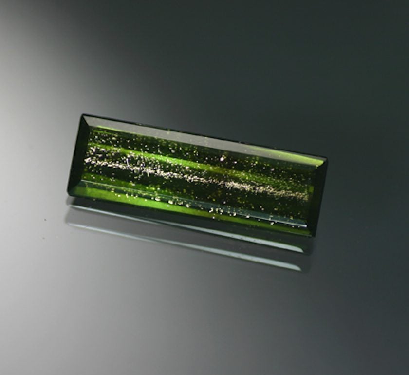 tourmaline with schiller effect - Brazil