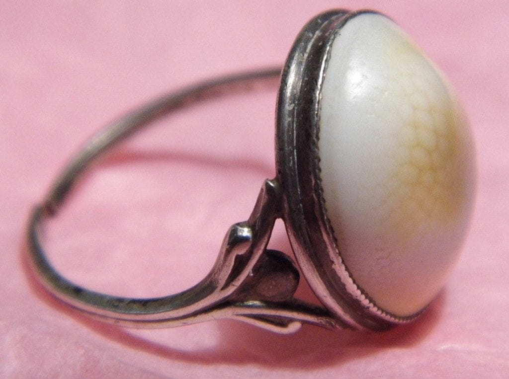 Victorian operculum ring