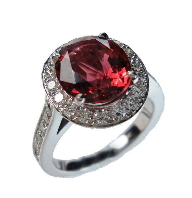 Spinel Ring