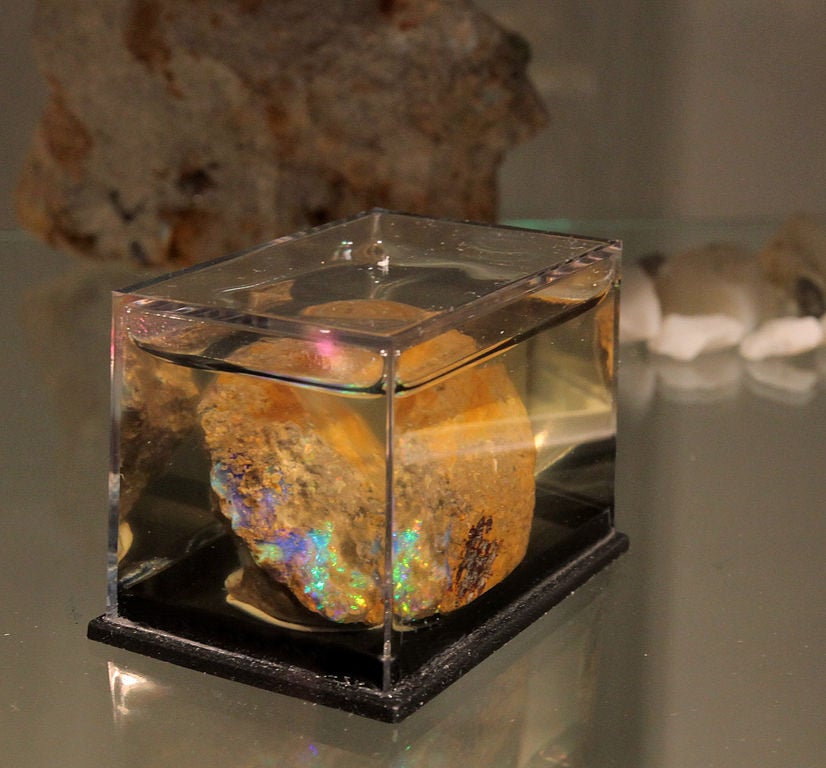 precious opal - Slovakia