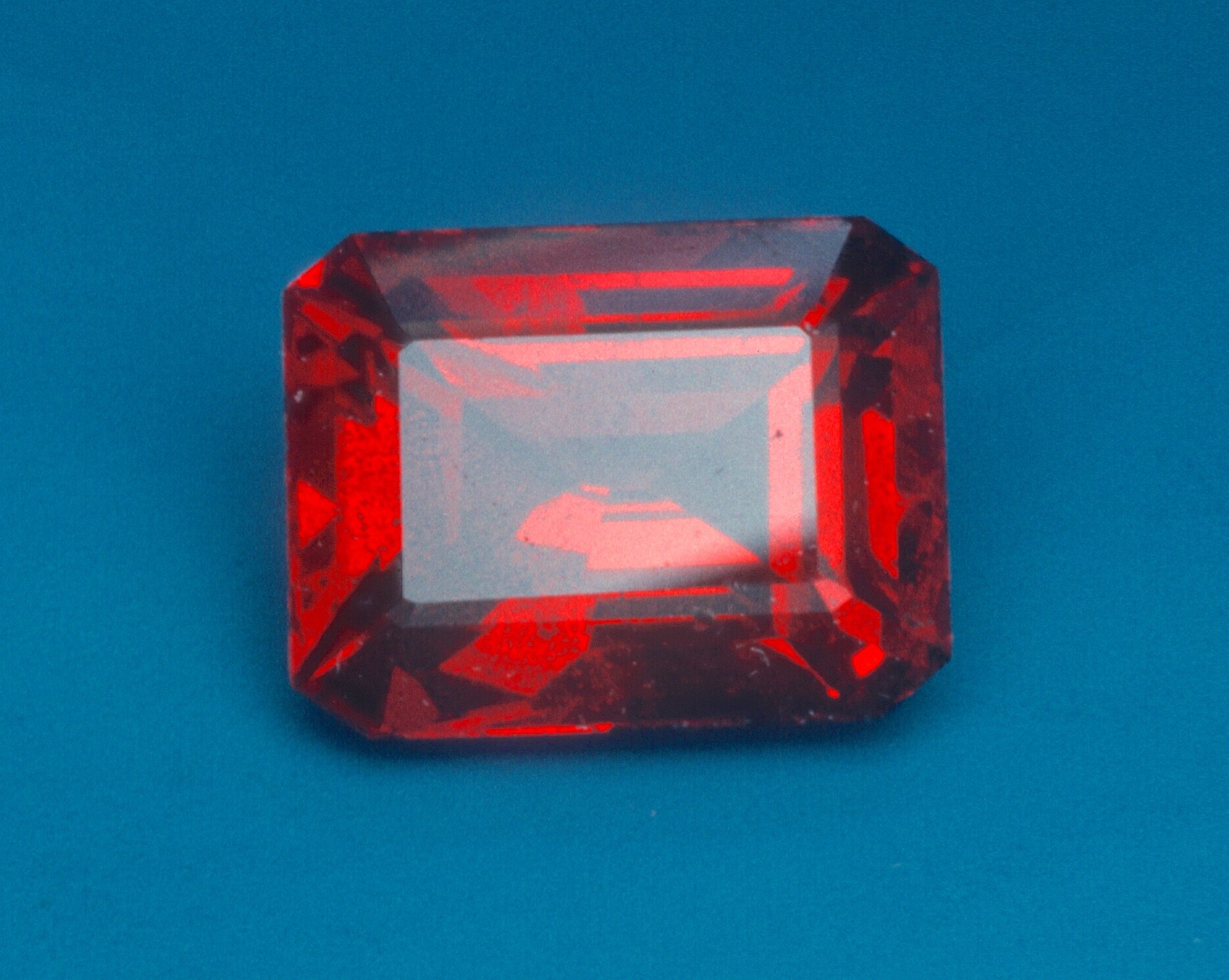 polishing gemstones - spinel