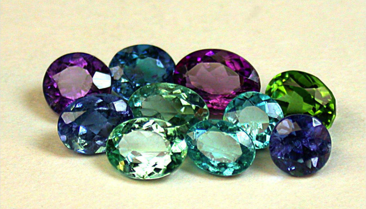 paraíba tourmaline color suite - Brazil