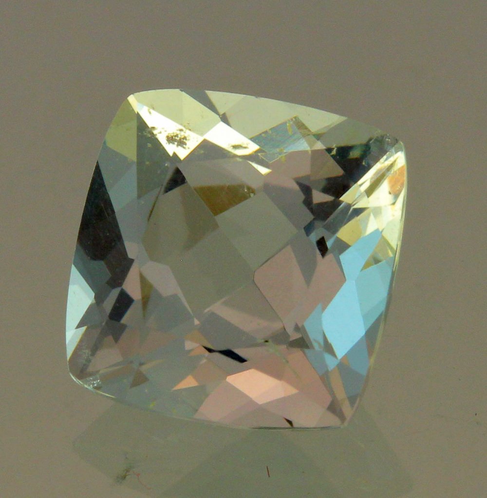 scapolite - tenebrescent 1